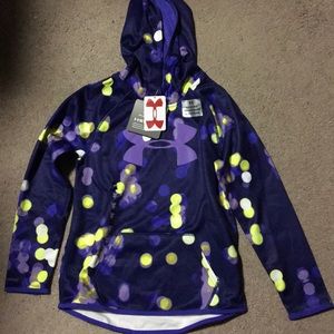 Under Armour sweat shirt